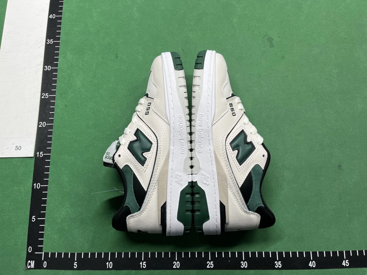 New Balance 530、 550、 2002R（40 styles