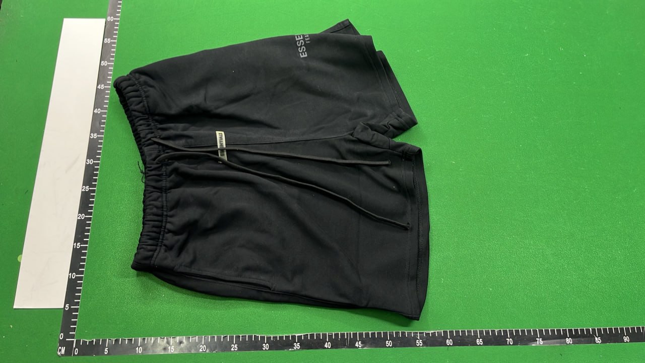 Essentials Shorts（40tyle