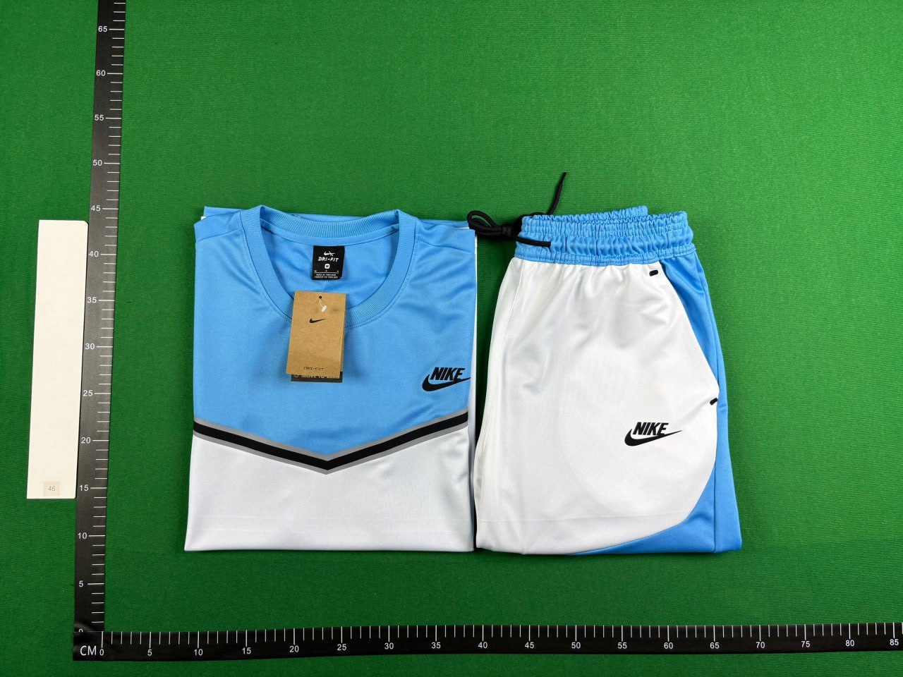 Nike T-shirt+shorts