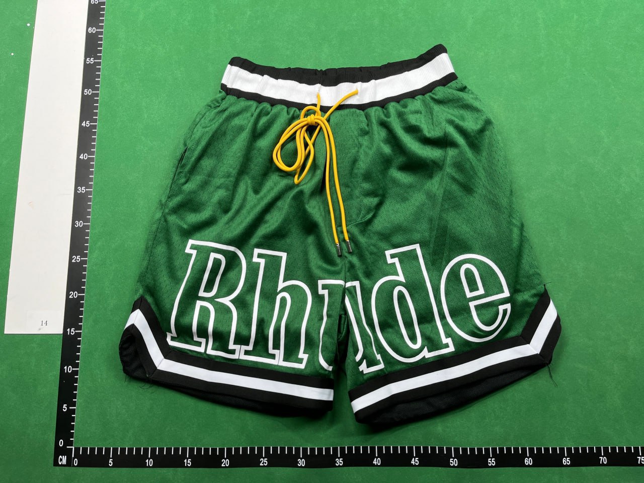 RHUDE Shorts（35+tyle