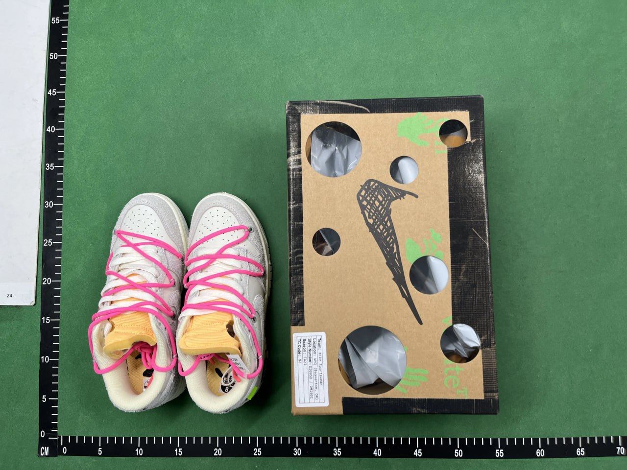 Nike Dunk Low Off-White shoes