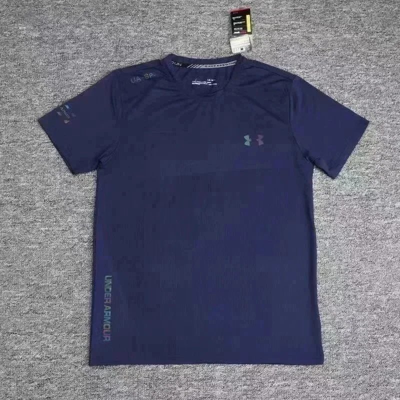 Under Armour T-Shirt