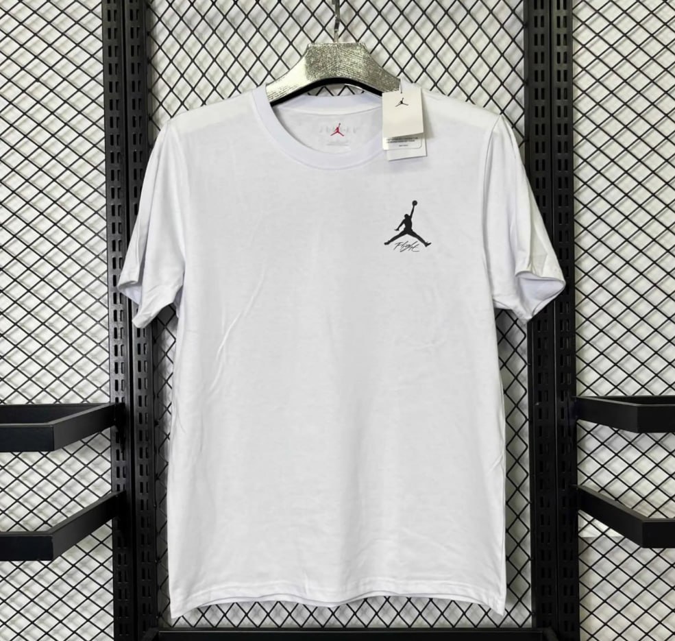 Nike/Adidas/lordan T-Shirt 38 STYLE TOP)