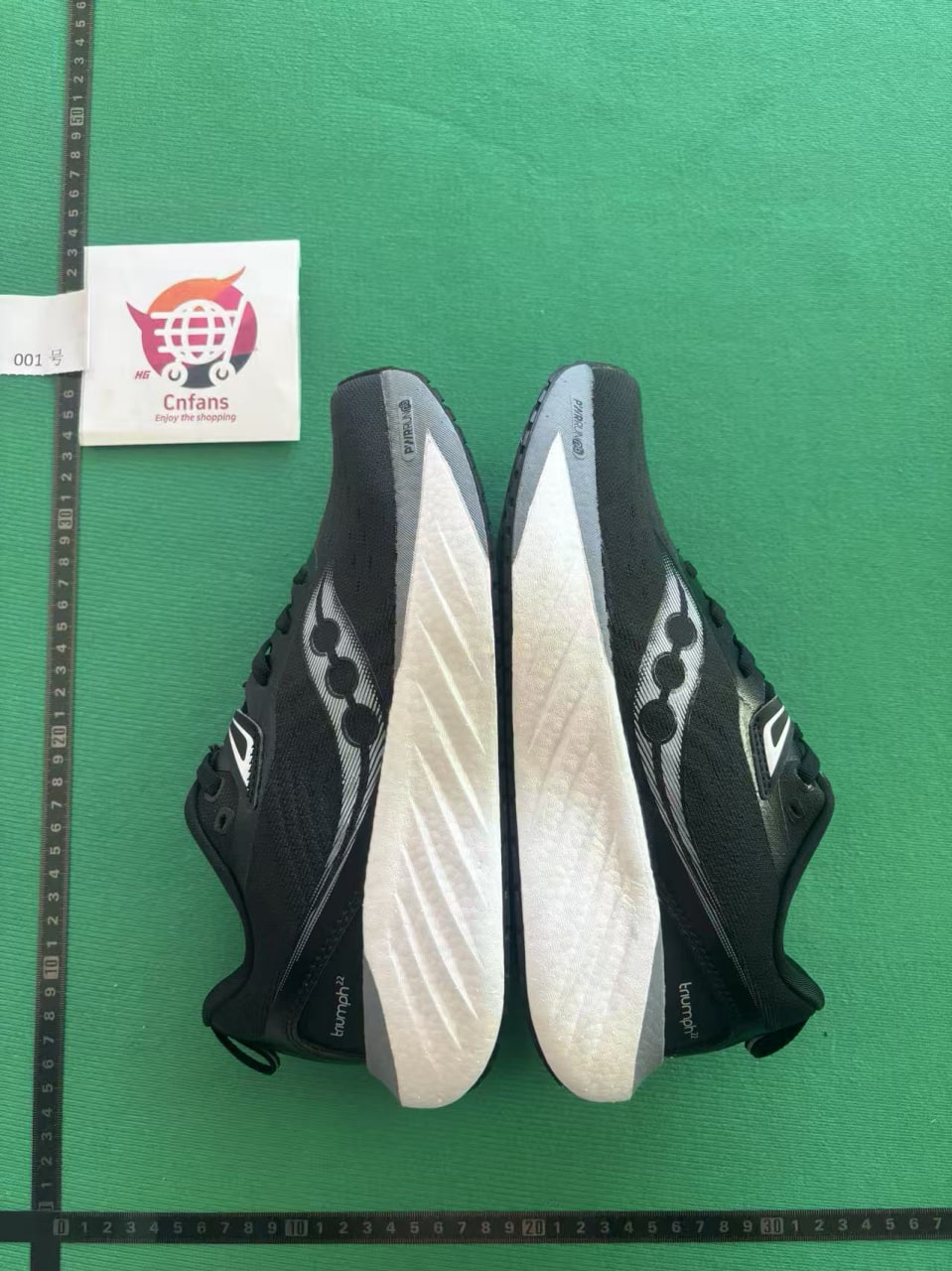 Saucony Triumph Running shoes