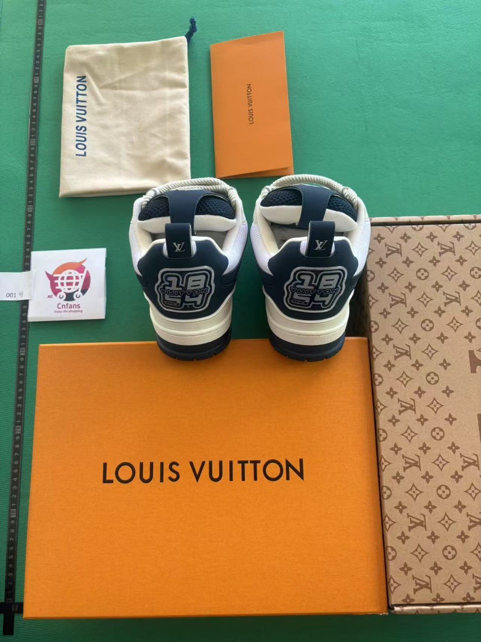 LV skates High quality accessories complete