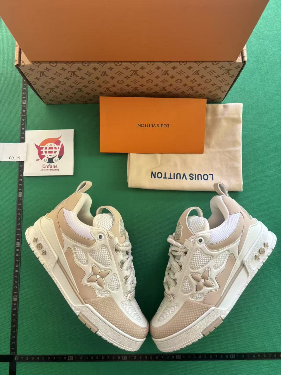 LV skates High quality accessories complete