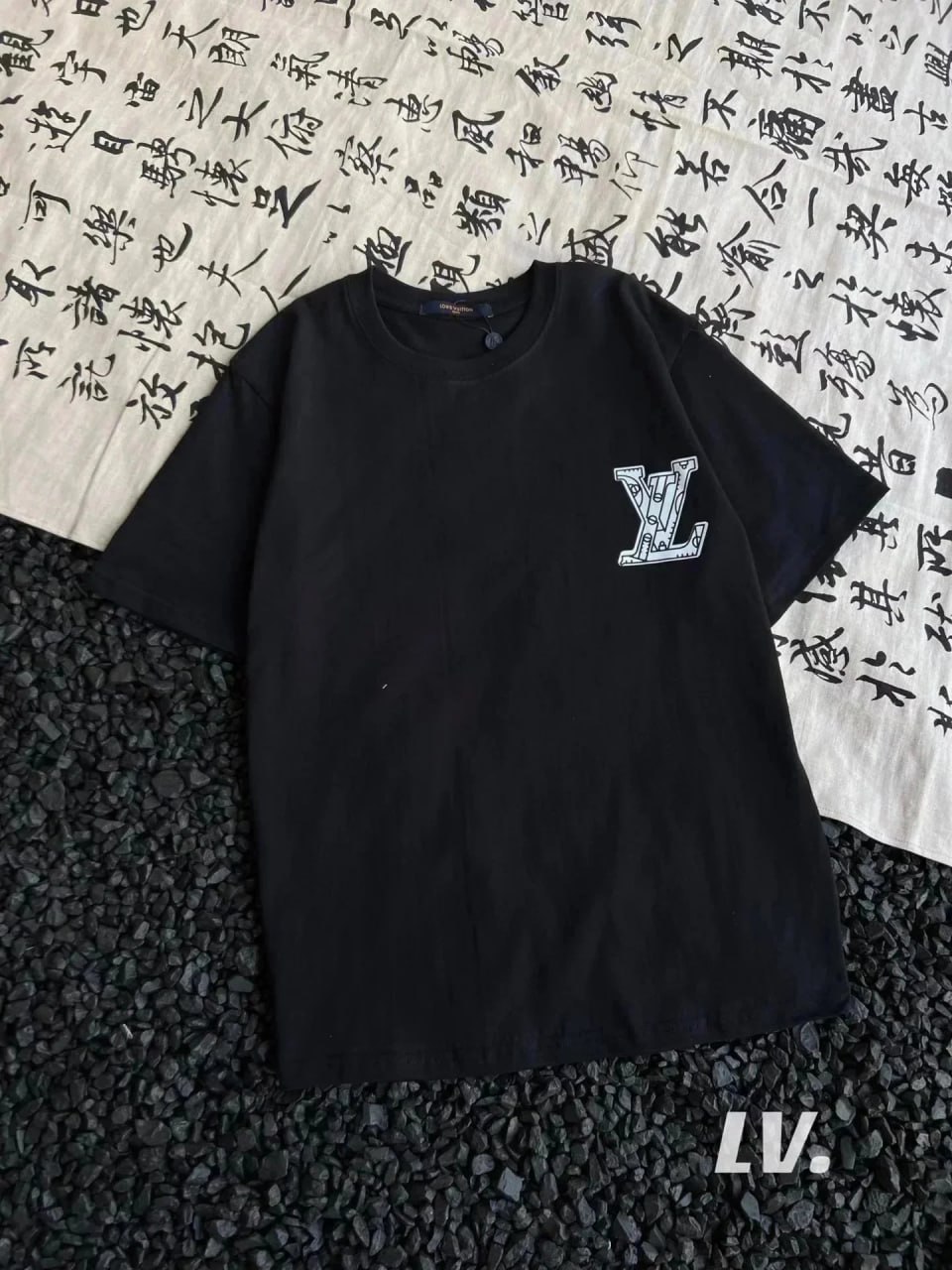 Louis Vuitton T-shirt（40+ Styles