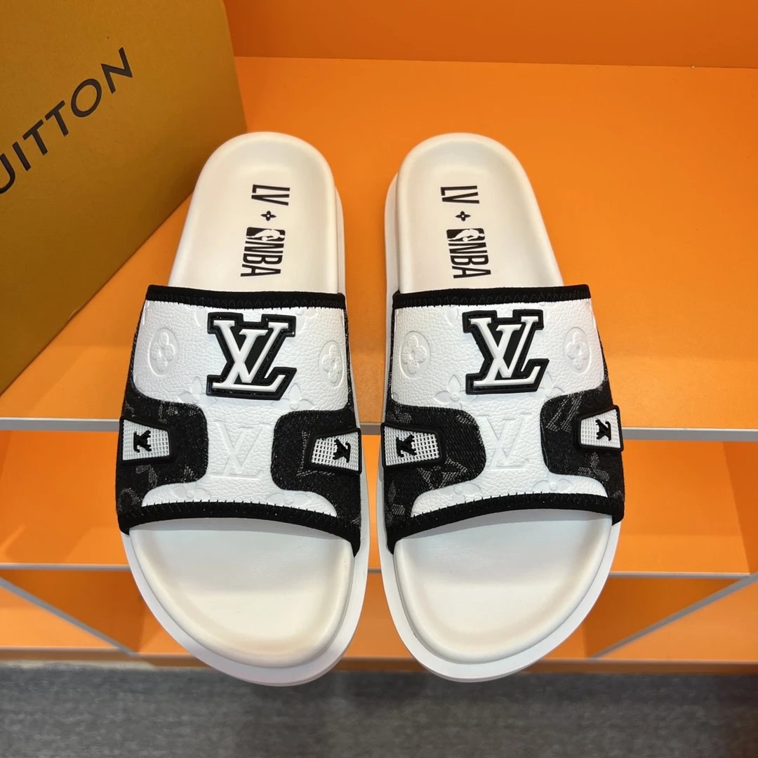Louis Vuitton Leather Slippers（40 styles