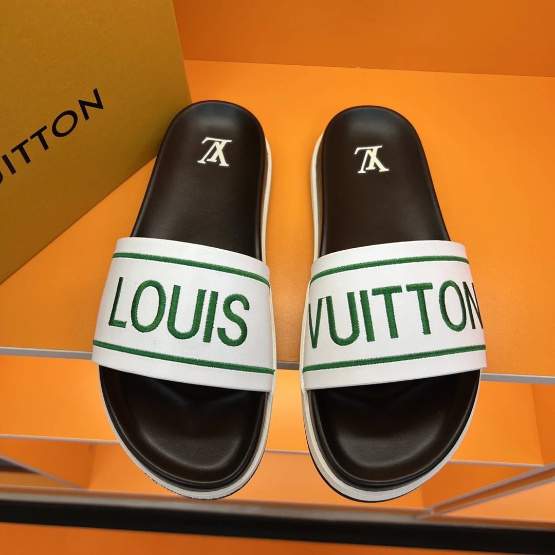 Louis Vuitton Leather Slippers（40 styles