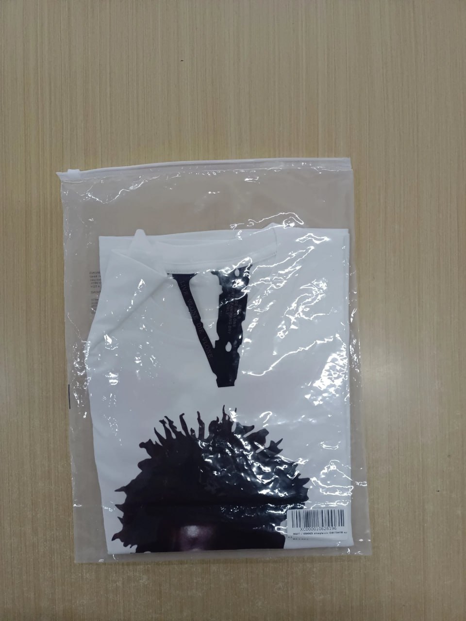 Vlone Tee ( 38 + styles