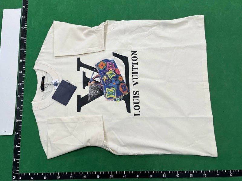 Louis Vuitton T-shirt