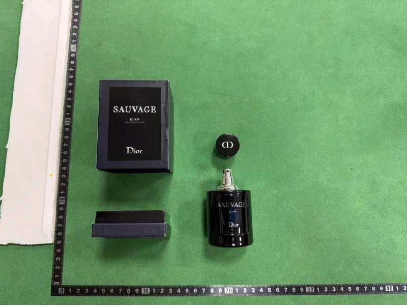 Dior J'adore Perfume [40+ styles]