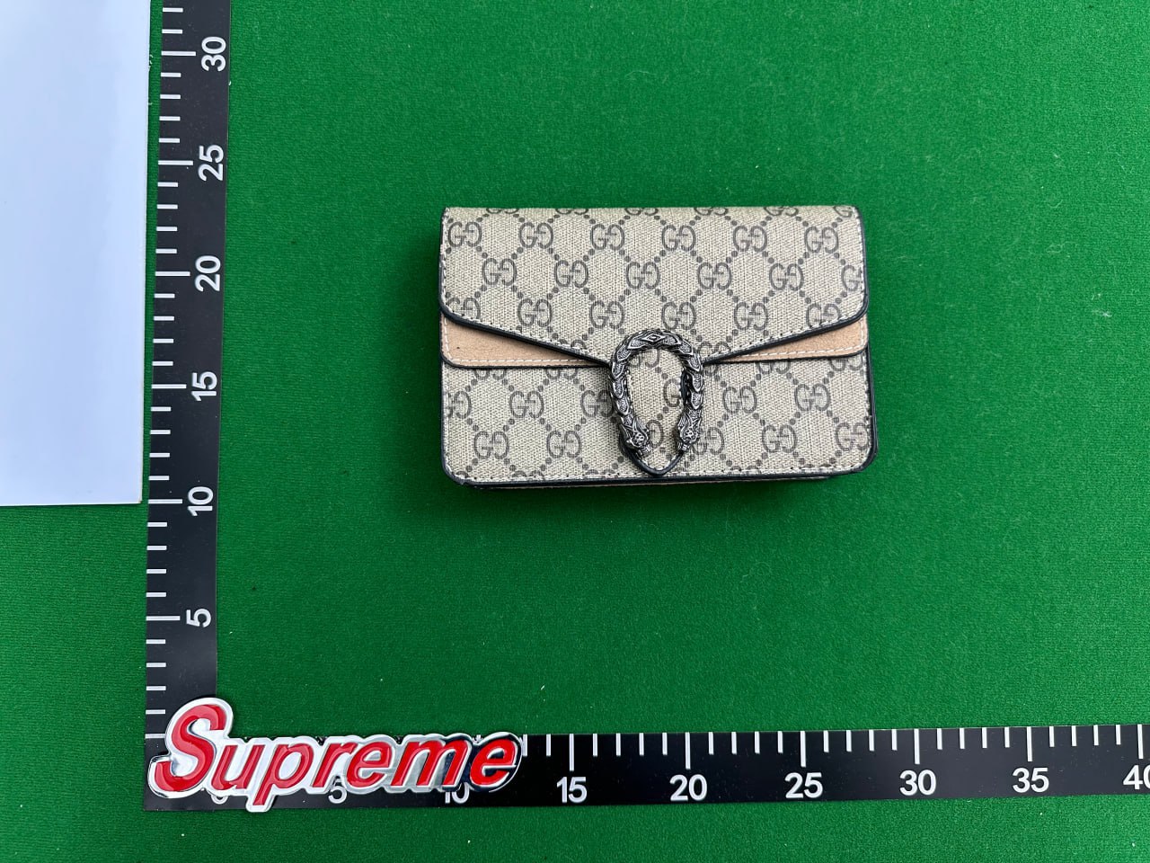 Gucci GG Supreme Dionysus Shoulder Bag