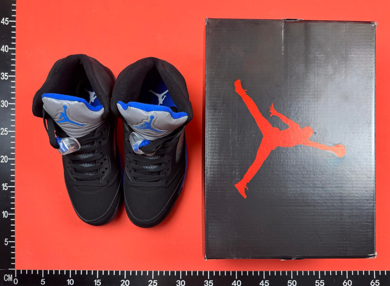 Air Jordan 5 Sneakers