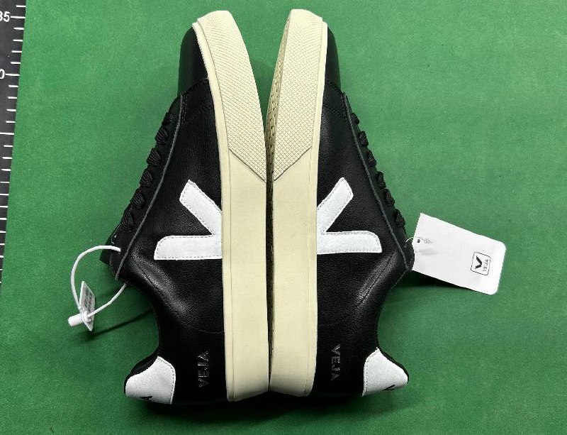 Veja V-10 Sneakers