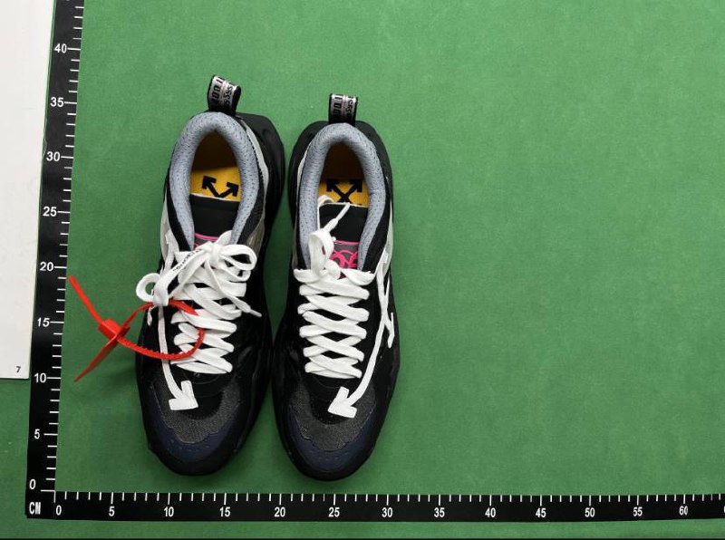 OFF-WHITE ODSY 1000 Sneakers