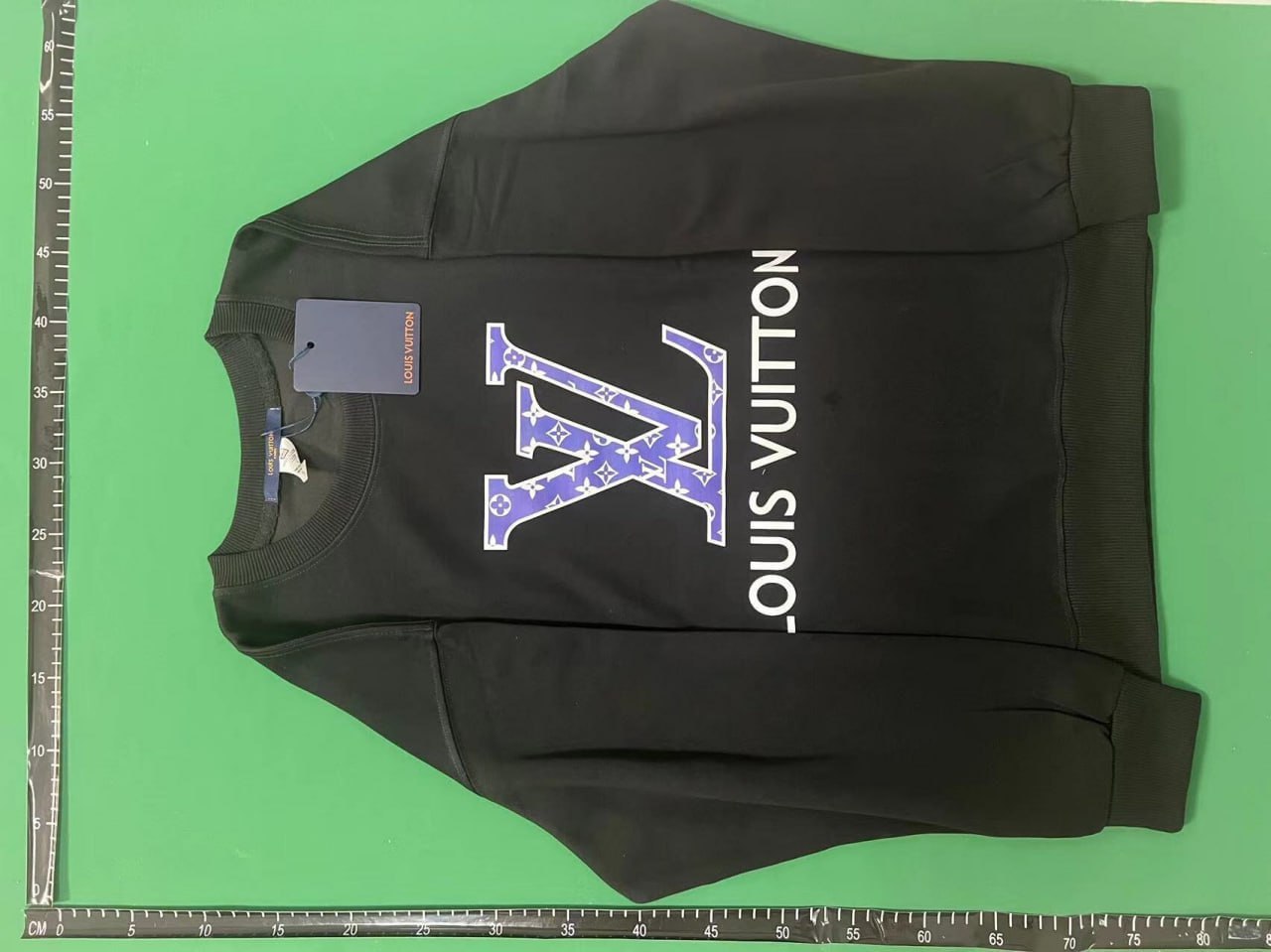 Louis Vuitton LV Monogram / Louis Vuitton² / Gradient Logo Sweatshirts [11+ styles]