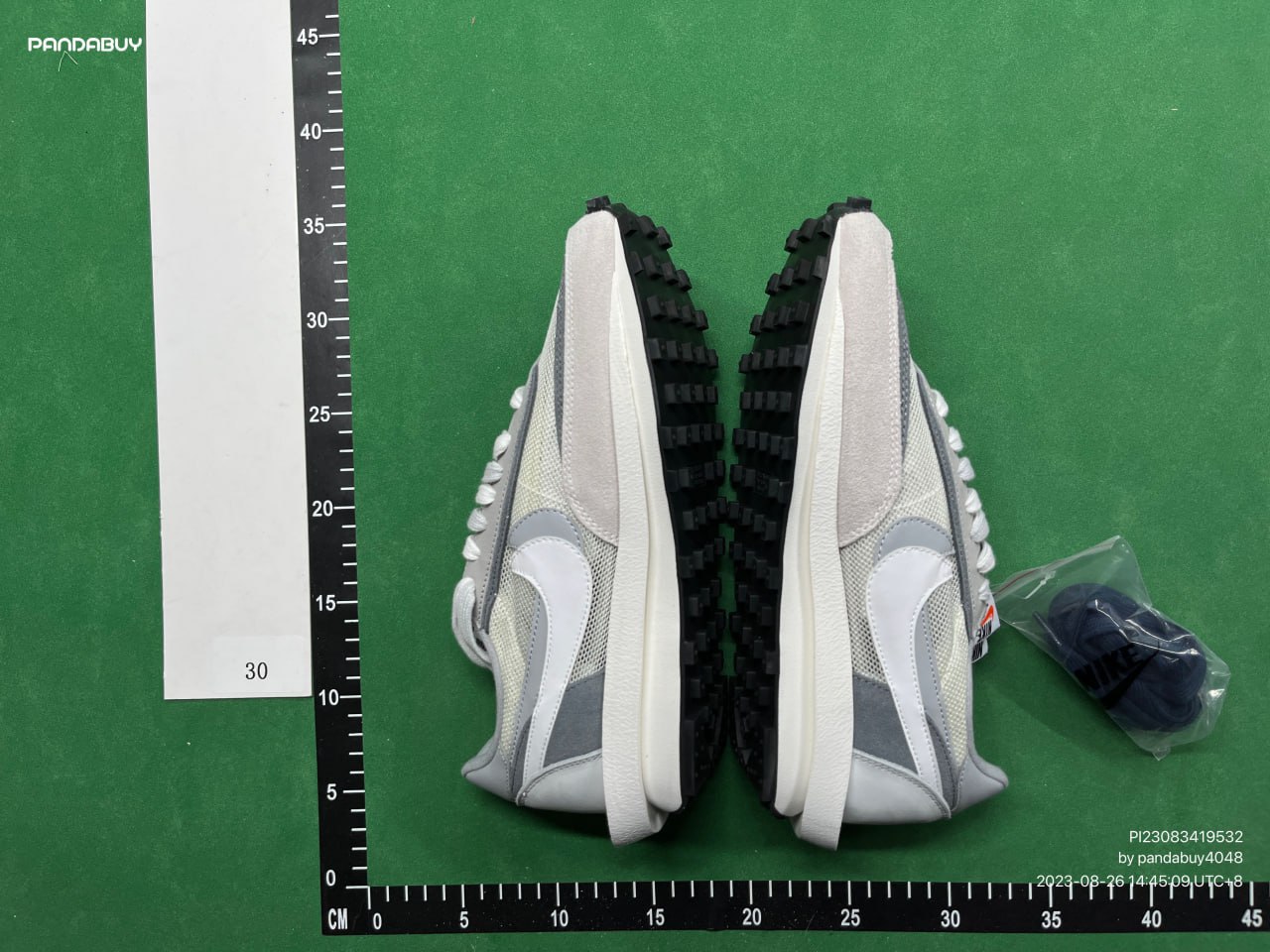 Nike LD Waffle Sacai Sneakers