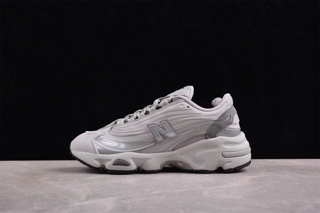 New Balance WRPD Runner Sneakers