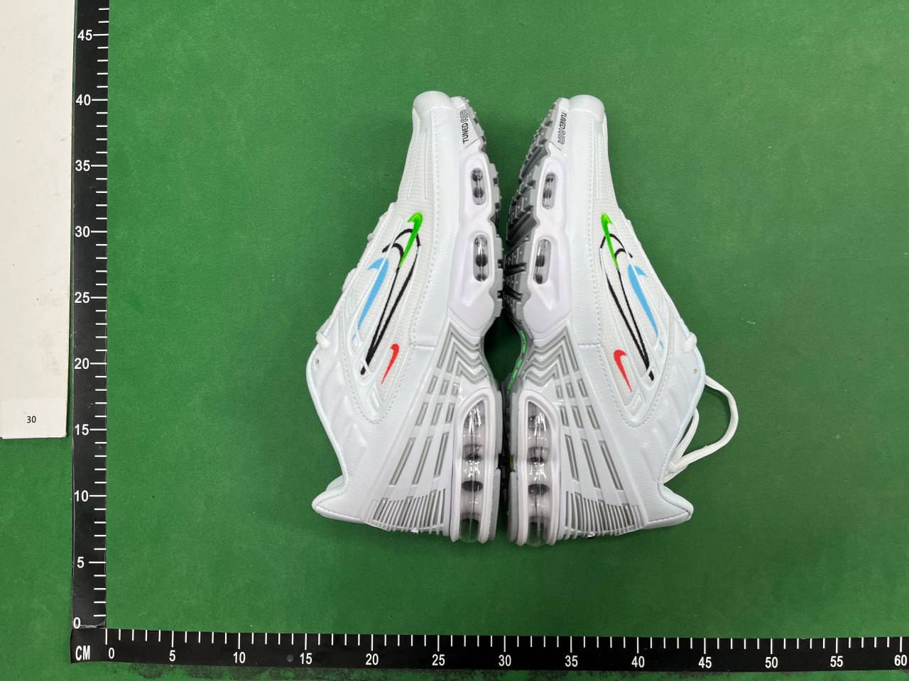 Nike Air Max Plus 3 Sneakers