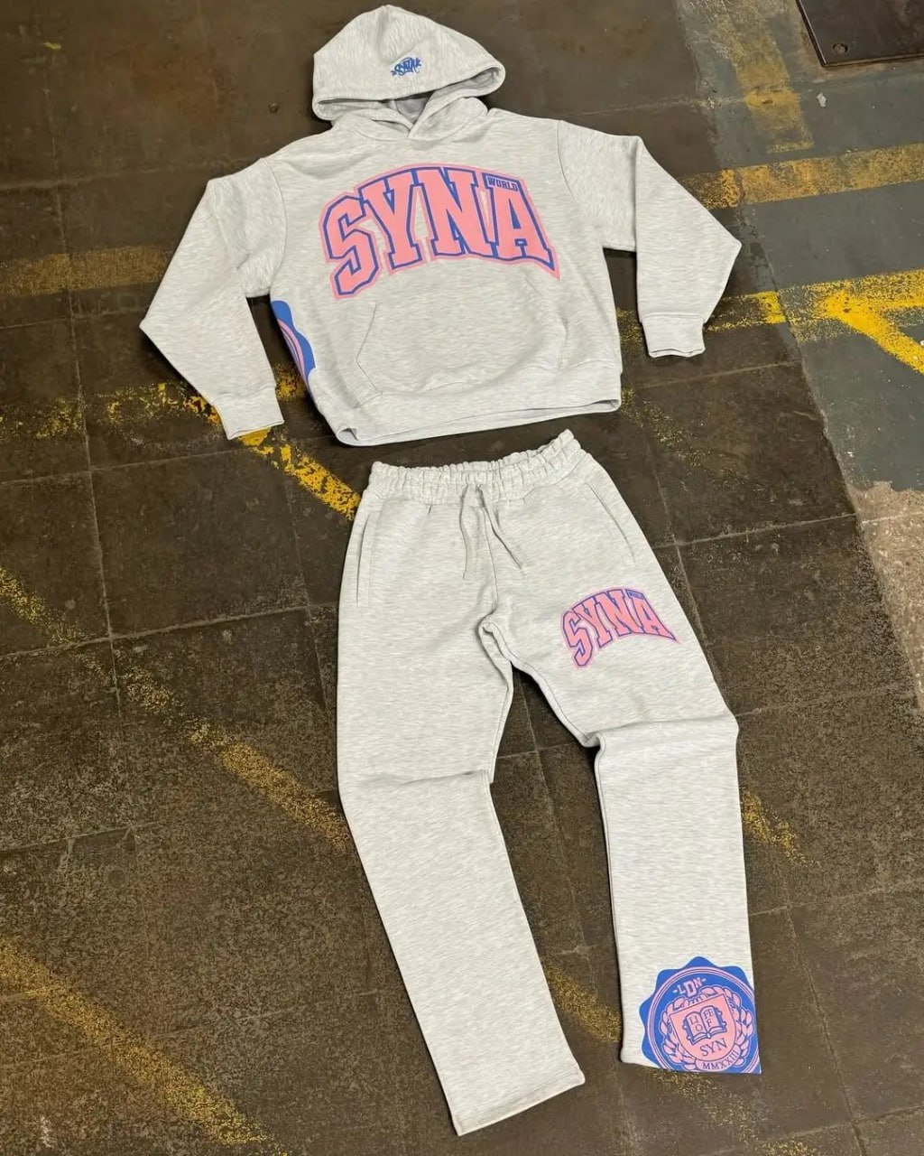 Synaworld Hoodie/Suits