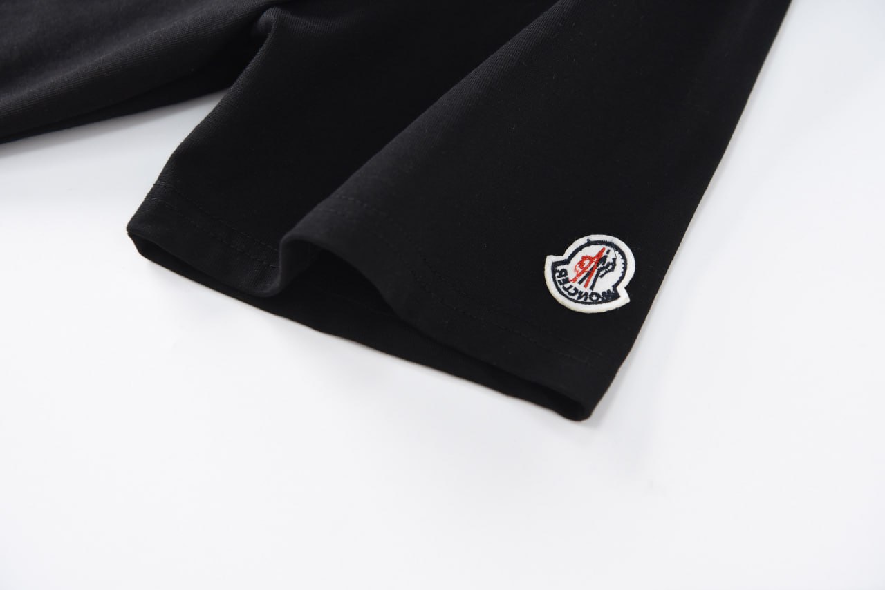 Moncler T Shirt