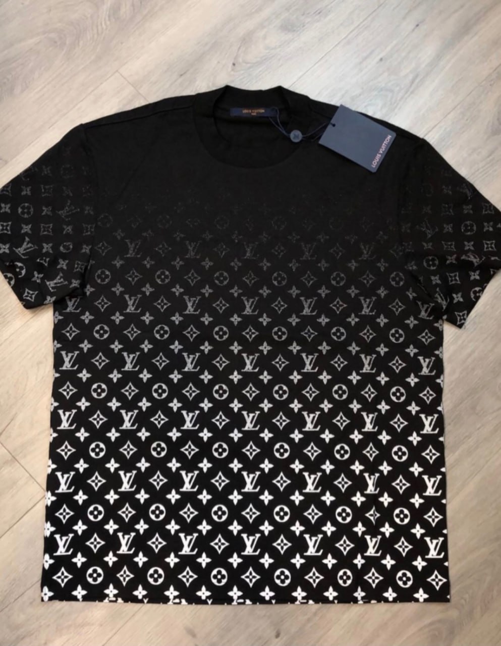 LV T Shirt
