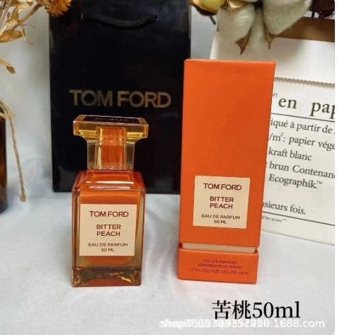 Tom Ford Bitter Peach & Oud Wood Eau de Parfum