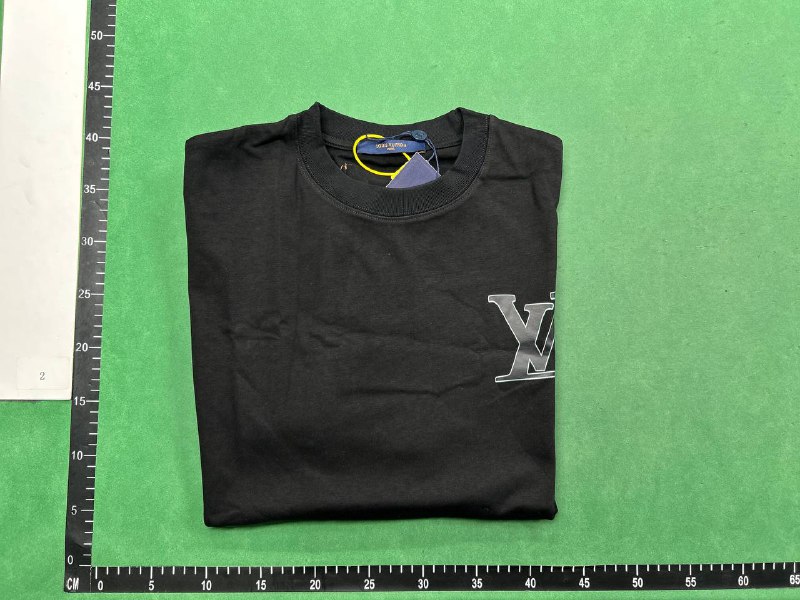 Louis Vuitton Monogram T-Shirt [38 styles]