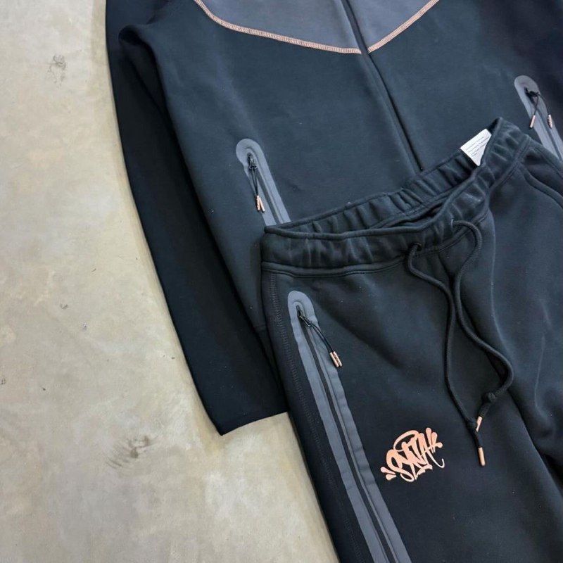 Nike B22 Hoodie and Pants Set