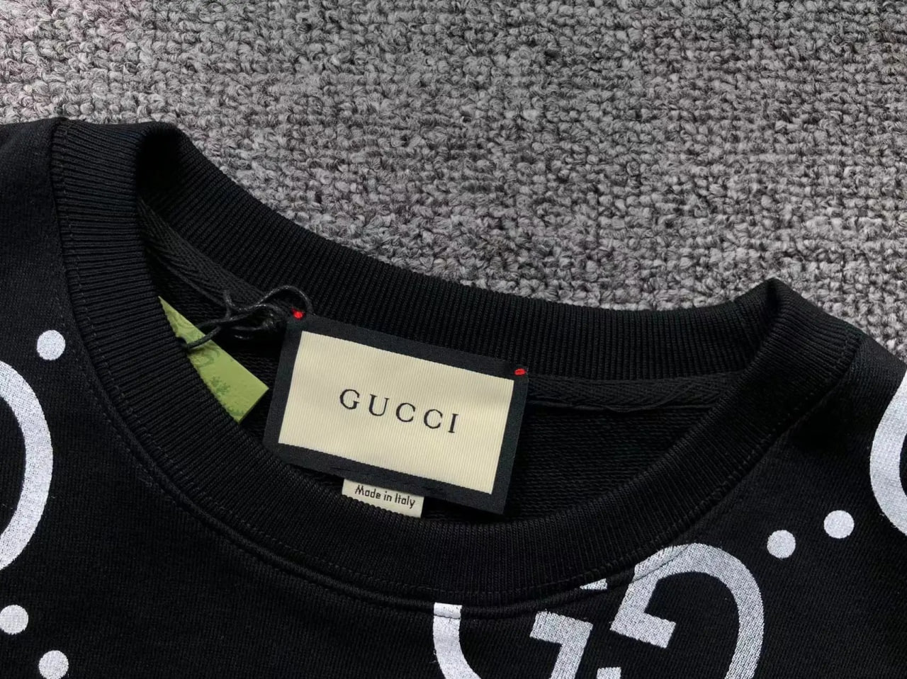Gucci GG Supreme Sweatshirts [21 styles]