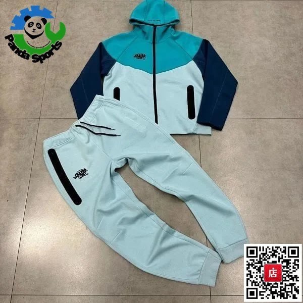 Panda Sports Syna Hoodie & Jogger Set [40 styles]