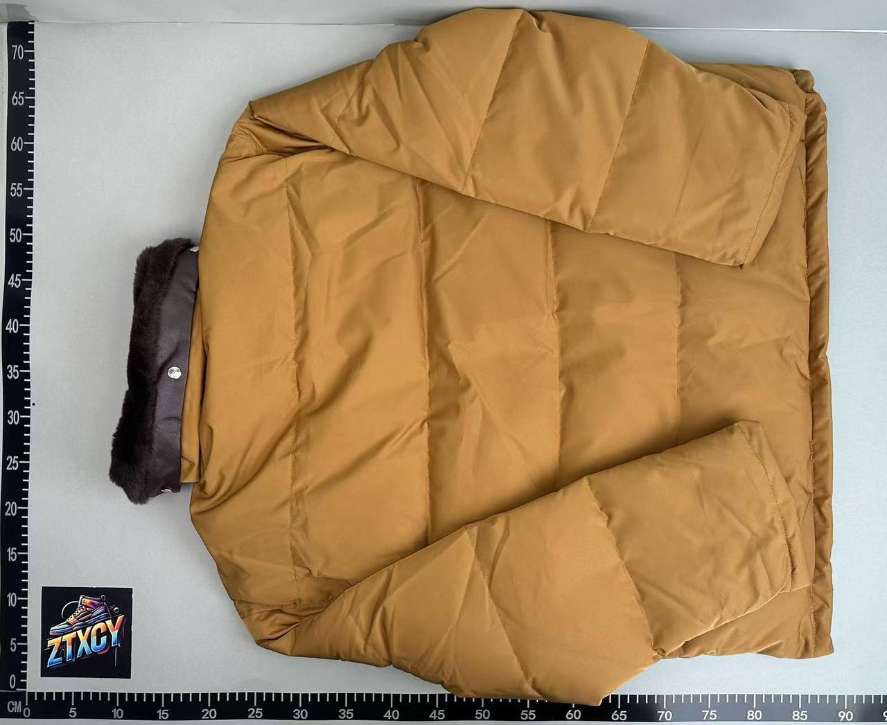 Miu Miu Puffer Jacket [5 styles]