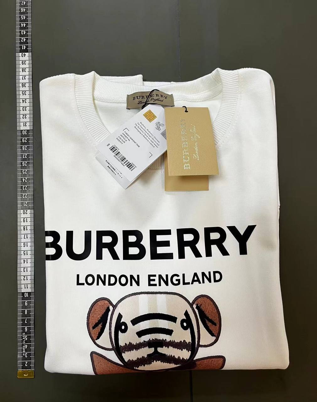 Burberry Graphic Print Sweatshirt [38 styles]