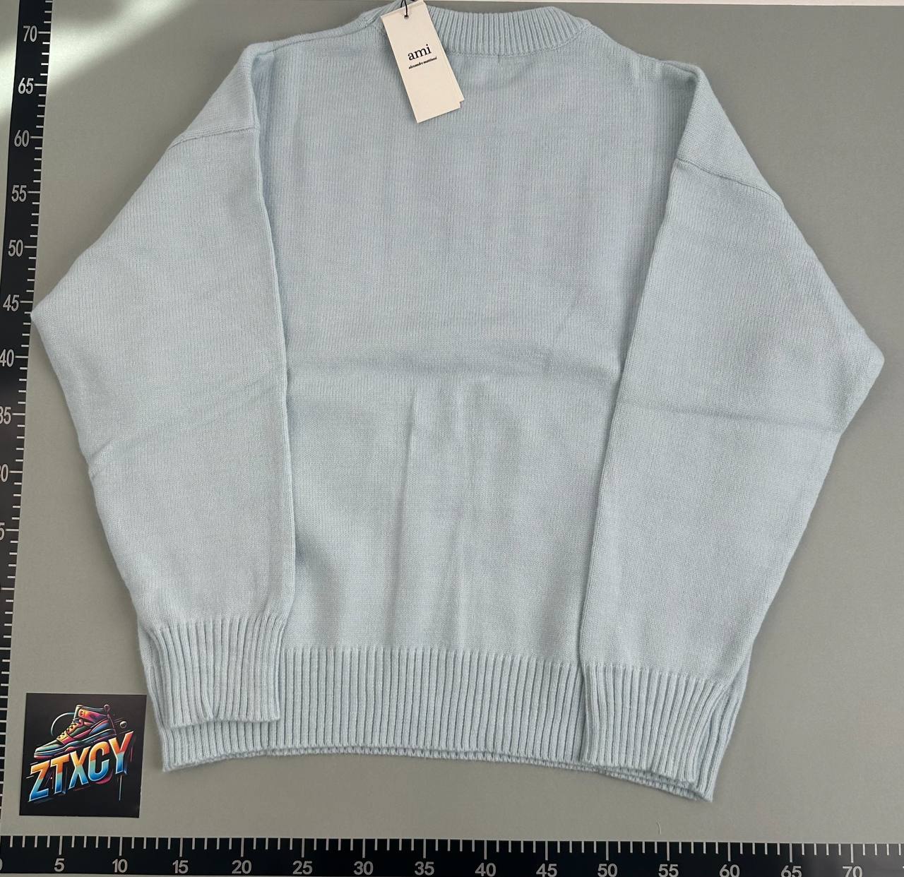 AMI CUNINKON Sweater [40 styles]