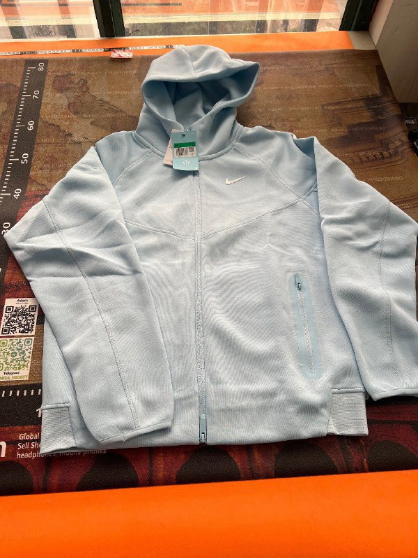 Nike Therma Hoodie [8 styles]