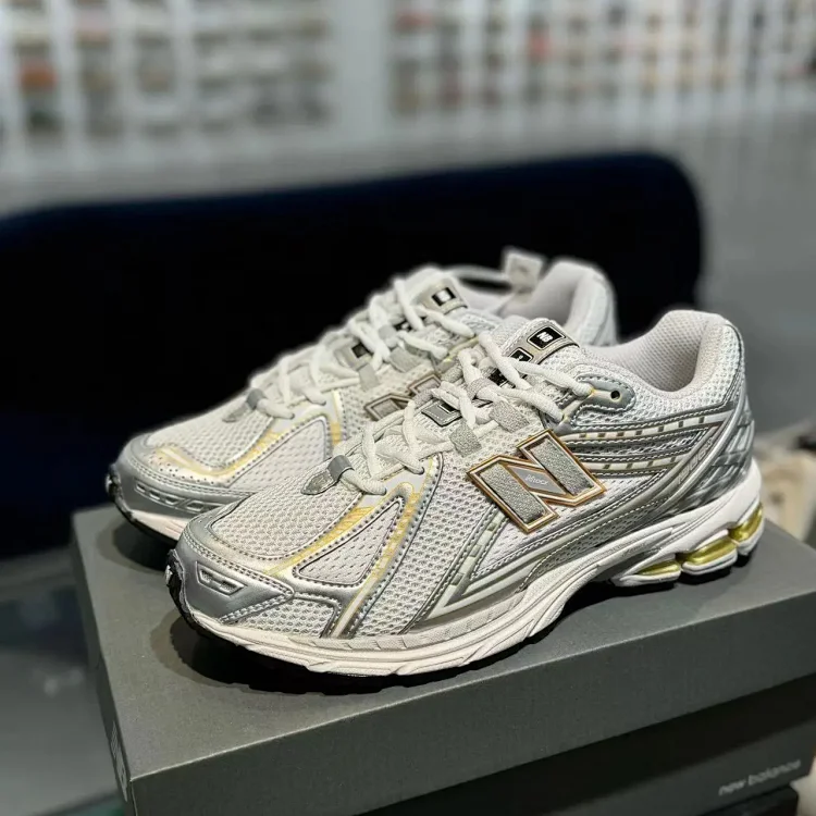 New Balance 1906 sneakers (27 styles)