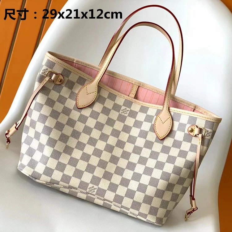 Louis Vuitton Monogram Tote Bag [40 styles]