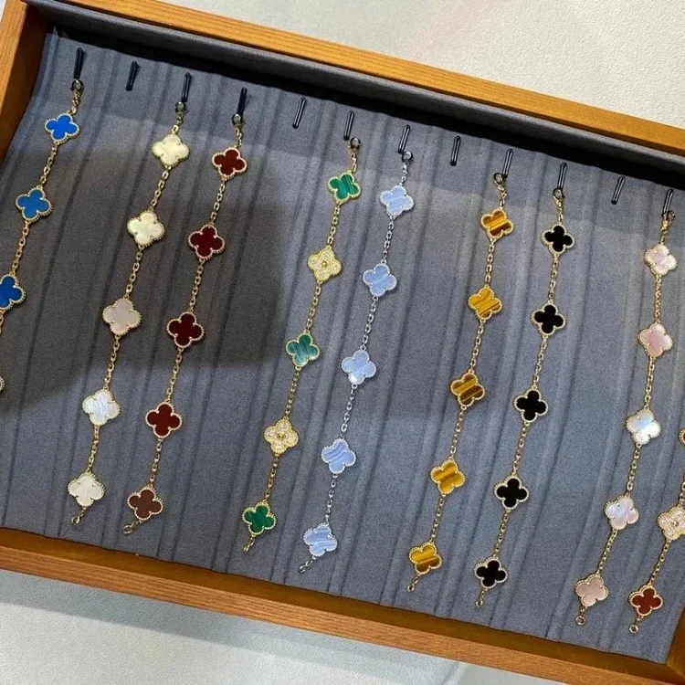 VCA Bracelet (11 styles)