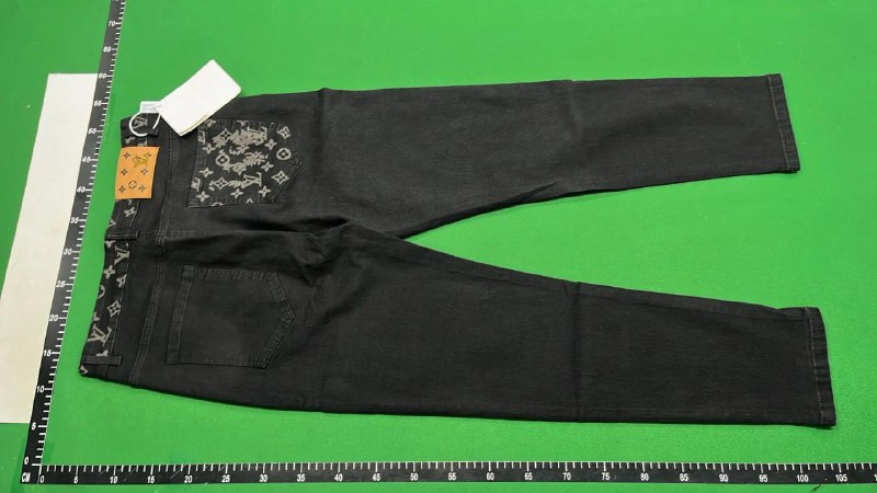 Louis Vuitton Jeans [38 styles]