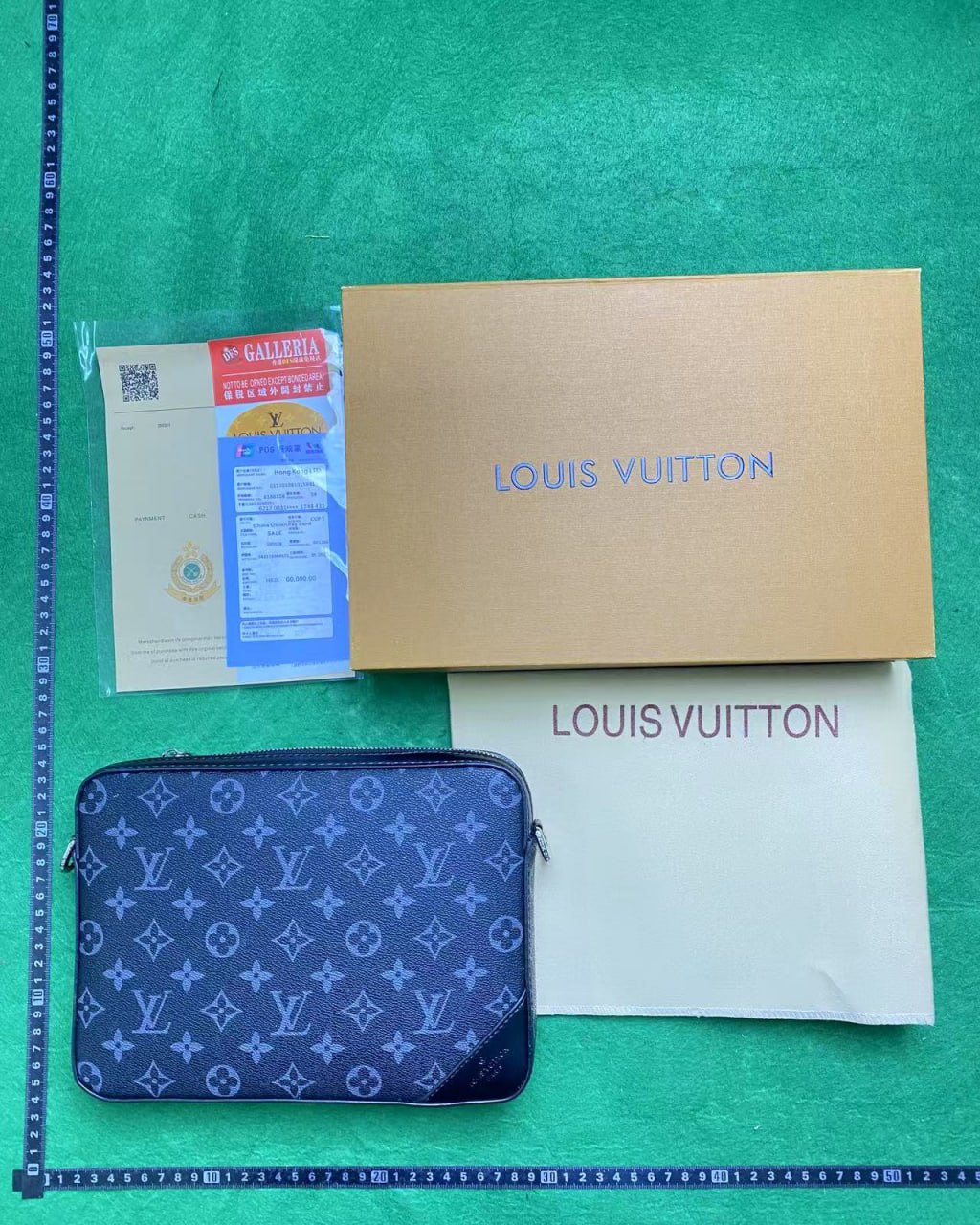Louis Vuitton Monogram Pochette, Saint Laurent Loulou, Dior Oblique Backpack & Saddle Bag, Chanel Classic Flap [31 styles]