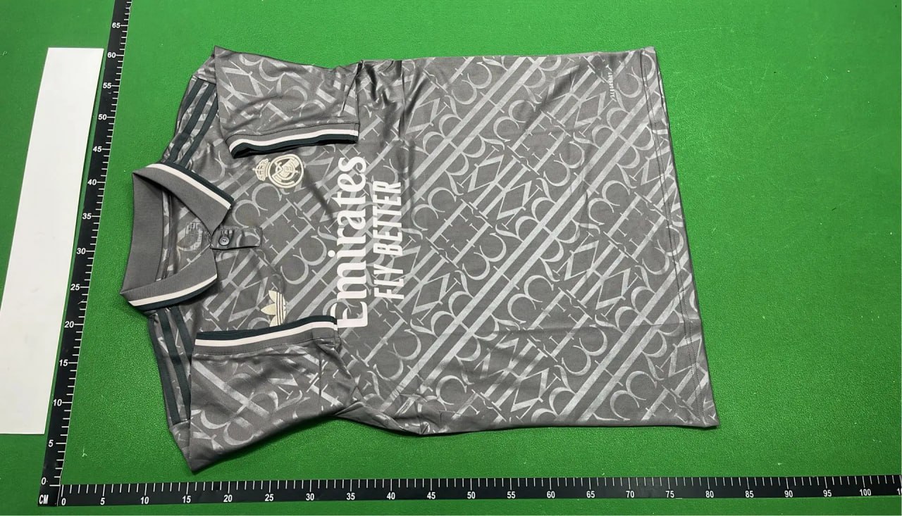 Various Football Club Jerseys [35 styles]