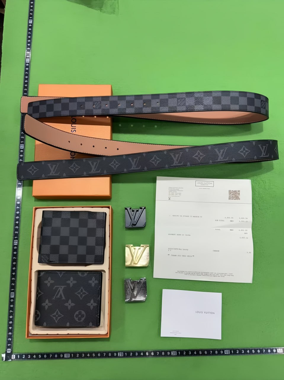 Louis Vuitton Damier Ebene Belt & Wallet / Gucci GG Supreme Belt & Wallet / Hermès H Buckle Belt & Wallet / Salvatore Ferragamo Gancini Belt & Wallet [40 styles]