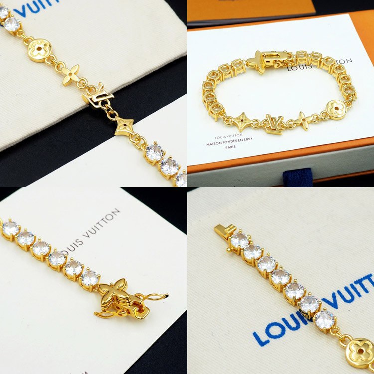 Louis Vuitton Monogram World Tour Full Diamond Bracelet