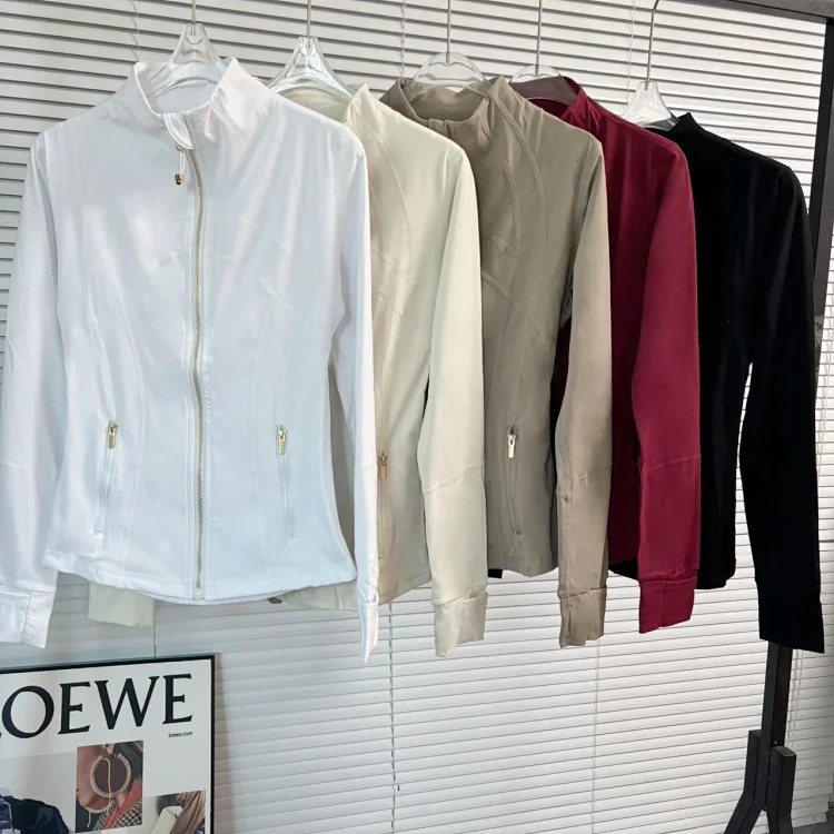 lululemon yoga clothes (Style 5)